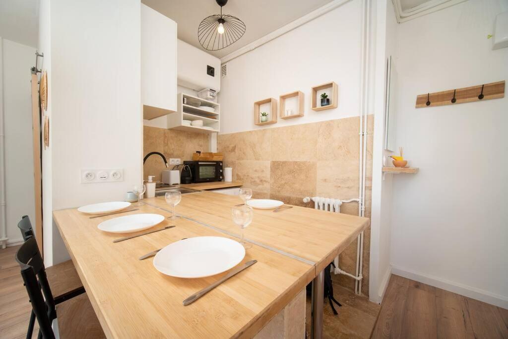 Appartement Tout Equipe Au Coeur Du Vieux Port 4 Couchages Marsella Exterior foto